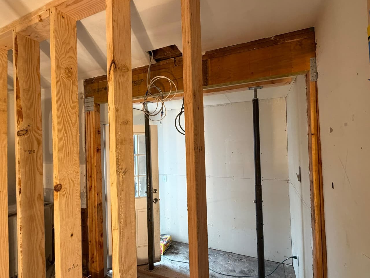 6CA977F1-3155-4F69-B975-30490FA456E0 (1)